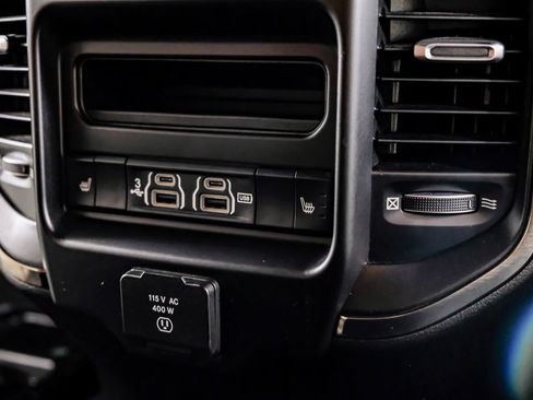 Used 2019 RAM 2500 Limited AWD/4WD image 32