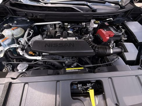 Used 2026 Nissan Rogue SV AWD/4WD image 30