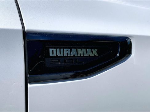 Used 2023 GMC Yukon Denali Ultimate AWD/4WD image 33