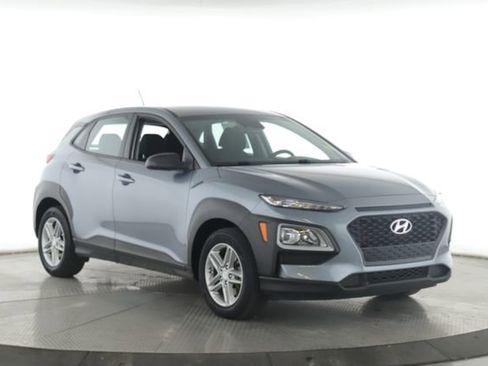 Used 2019 Hyundai Kona SE AWD/4WD image 2