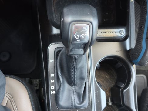 Used 2022 Ford Bronco Wildtrak AWD/4WD image 19