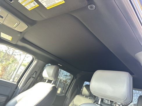 Used 2024 Ford F150 Lightning Lariat image 28