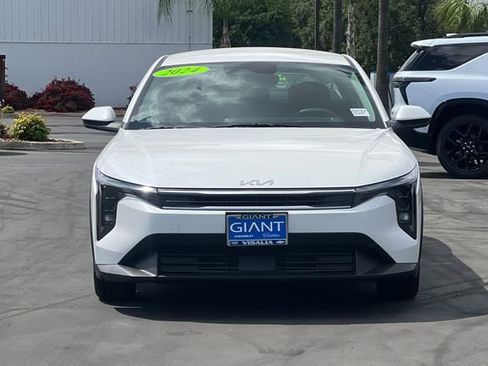 Used 2025 Kia K4 image 9