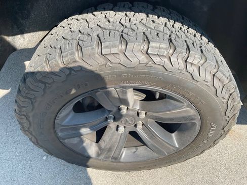 Used 2022 RAM 1500 Warlock AWD/4WD image 5