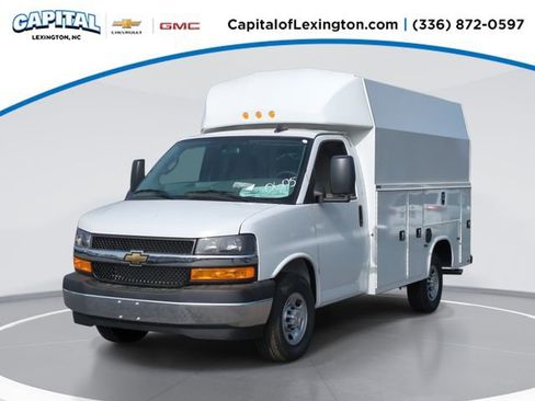 New 2026 Chevrolet Express 3500 w/ Power Convenience Package RWD image 1