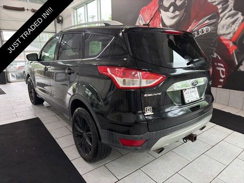 Used 2016 Ford Escape Titanium w/ Canadian Touring Package AWD/4WD image 3