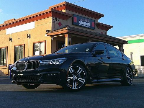 Used 2019 BMW 740i w/ Executive Package RWD image 1