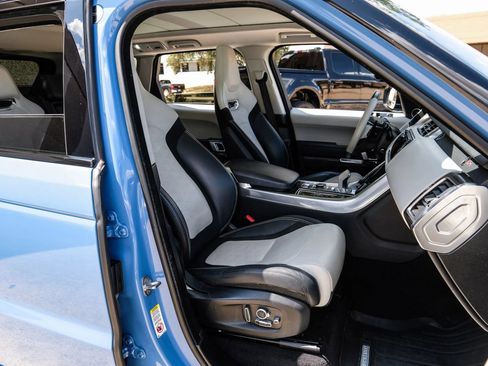 Used 2022 Land Rover Range Rover Sport SVR Carbon Edition AWD/4WD image 50