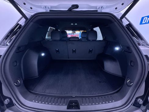 Used 2025 Chevrolet Equinox ACTIV w/ LPO, Floor Liner Package FWD image 43