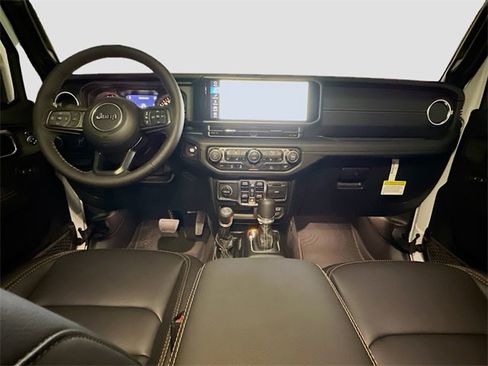 New 2025 Jeep Gladiator Sport image 6