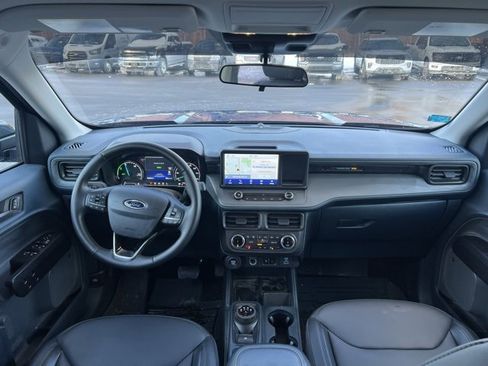 Used 2024 Ford Maverick Lariat w/ Black Appearance Package image 16