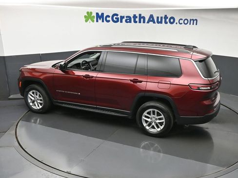 Used 2022 Jeep Grand Cherokee L Laredo w/ Luxury Tech Group I AWD/4WD image 19