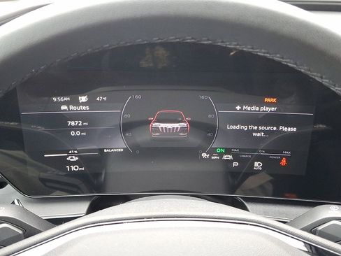 Used 2025 Audi Q6 e-tron Premium Plus AWD/4WD image 22