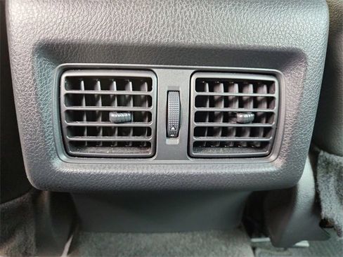 Used 2021 Toyota Camry XSE image 21