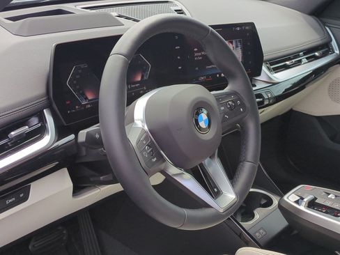 Used 2026 BMW X1 xDrive28i w/ Technology Package AWD/4WD image 16