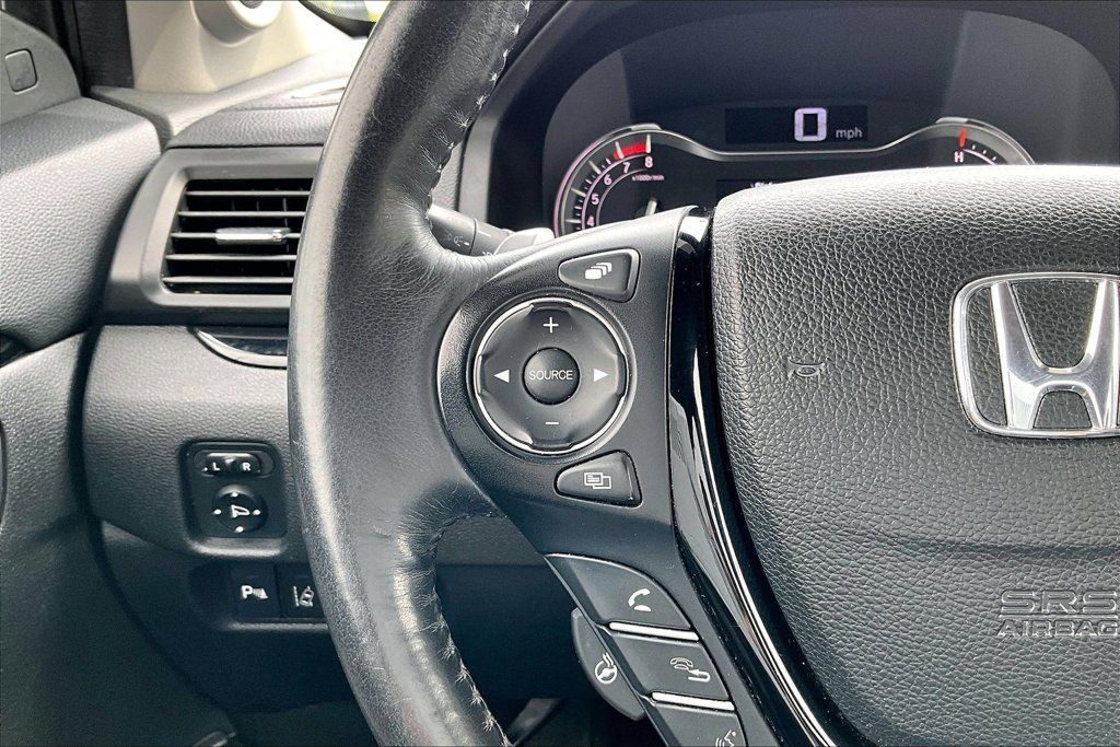 Used 2017 Honda Pilot Elite image 18