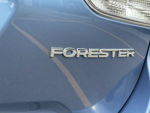 Used 2023 Subaru Forester Premium AWD/4WD image 8