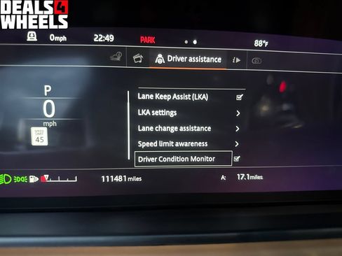 Used 2018 Land Rover Range Rover Velar R-Dynamic HSE AWD/4WD image 34