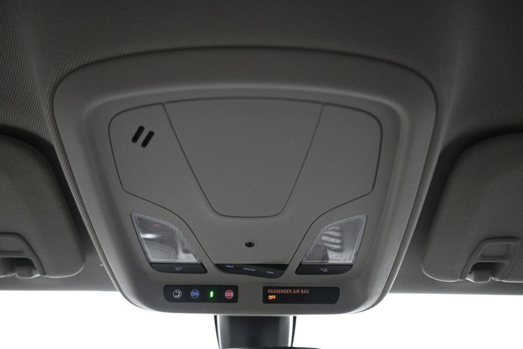 Used 2019 Chevrolet Impala LT FWD image 23