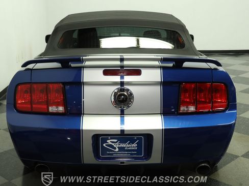 Used 2009 Ford Mustang GT RWD image 9
