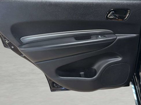 Used 2020 Dodge Durango R/T AWD/4WD image 17