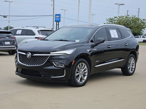 Used 2024 Buick Enclave Avenir w/ Avenir Technology Package AWD/4WD image 3