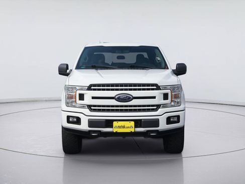 Used 2018 Ford F150 XLT w/ Equipment Group 302A Luxury AWD/4WD image 3