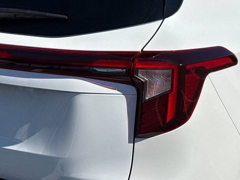 New 2026 Kia Seltos EX FWD image 35
