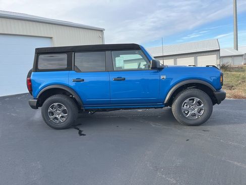 New 2025 Ford Bronco Big Bend image 2