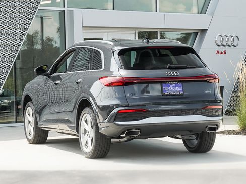 New 2025 Audi Q5 Premium Plus image 4