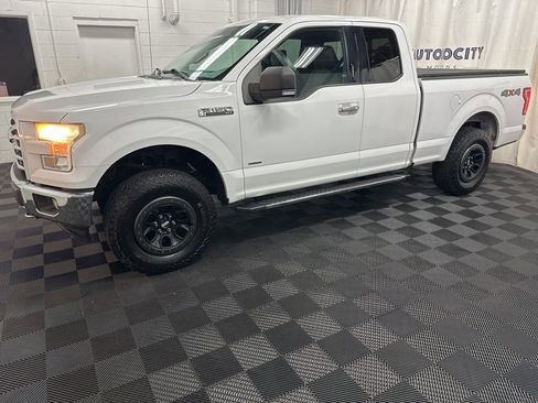 Used 2017 Ford F150 XLT w/ Equipment Group 302A Luxury image 5