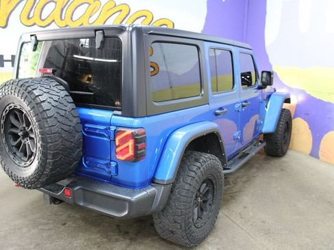 Used 2021 Jeep Wrangler Unlimited Rubicon w/ Cold Weather Group AWD/4WD image 8