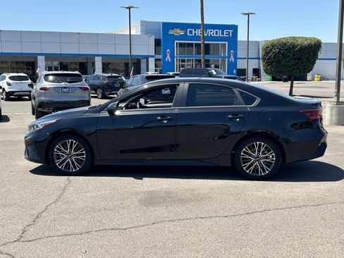 Used 2024 Kia Forte GT-Line w/ GT-Line Premium Package FWD image 2