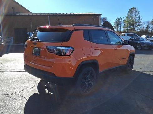 New 2026 Jeep Compass Latitude image 3