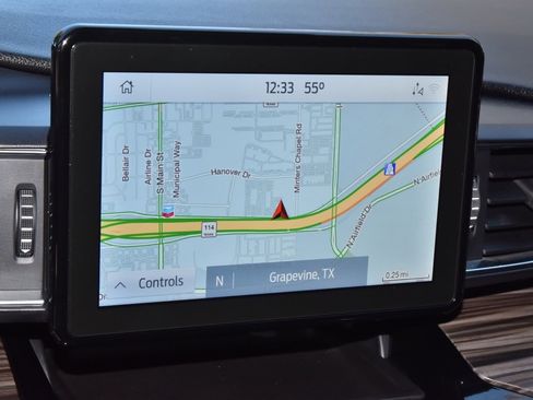 Used 2021 Ford Explorer Limited w/ Equipment Group 301A image 29