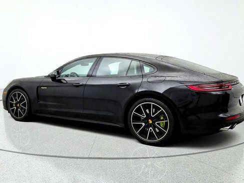 Used 2018 Porsche Panamera 4 AWD/4WD image 7