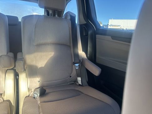 Used 2019 Honda Odyssey EX image 13