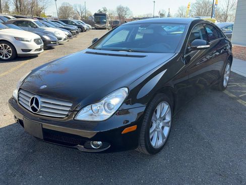 Used 2008 Mercedes-Benz CLS 550 image 1