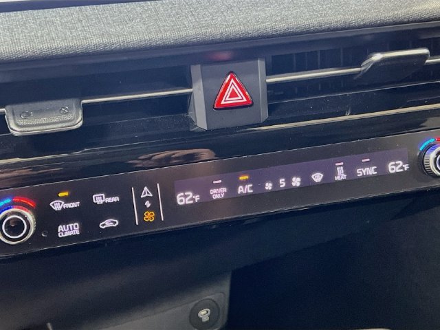 Certified 2024 Kia EV6 Light RWD image 16