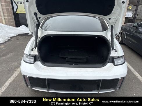 Used 2023 Hyundai Ioniq 6 SEL image 6