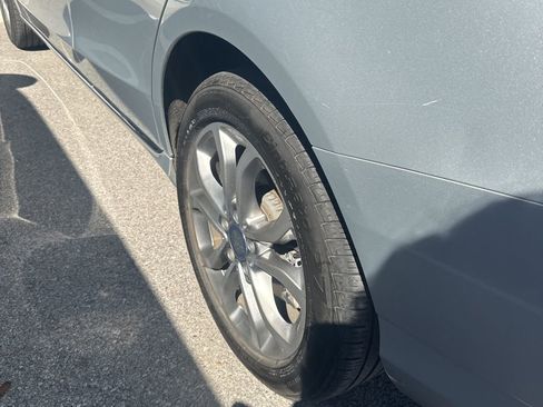 Used 2016 Mercedes-Benz C 300 4MATIC Sedan image 9