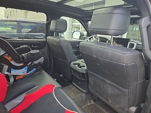 Used 2024 Toyota Tundra Platinum AWD/4WD image 8