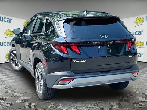 Used 2025 Hyundai Tucson SEL AWD/4WD image 2