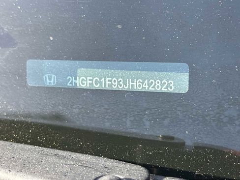 Used 2018 Honda Civic Touring image 28