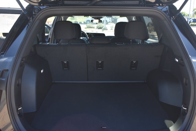 New 2027 Chevrolet Equinox LT FWD image 16