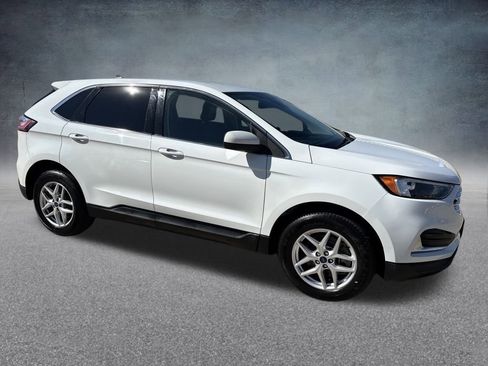 Used 2022 Ford Edge SEL image 8