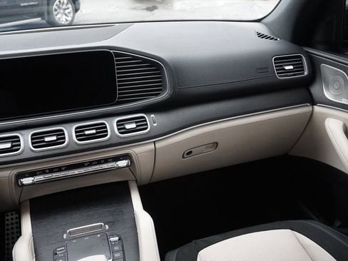 Used 2024 Mercedes-Benz GLE 53 AMG 4MATIC image 28