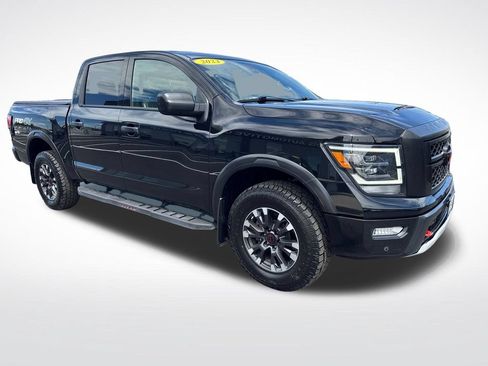 Used 2023 Nissan Titan PRO-4X w/ Pro-4x Utility Package AWD/4WD image 7