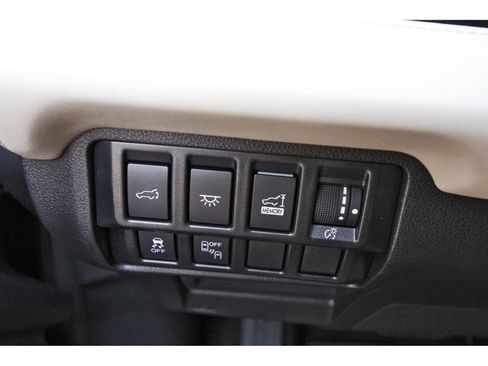 Used 2020 Subaru Ascent Touring w/ Popular Package #3 AWD/4WD image 20