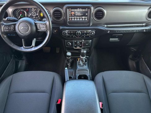 Used 2023 Jeep Wrangler Unlimited w/ Cold Weather Group AWD/4WD image 15